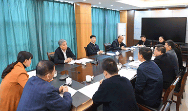 省人大常委会领导赴顺昌征求常委会工作报告（稿）意见并在虹润召开座谈会