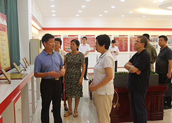 南平市人大常委会到虹润公司对《社保法》实施情况开展专题调研