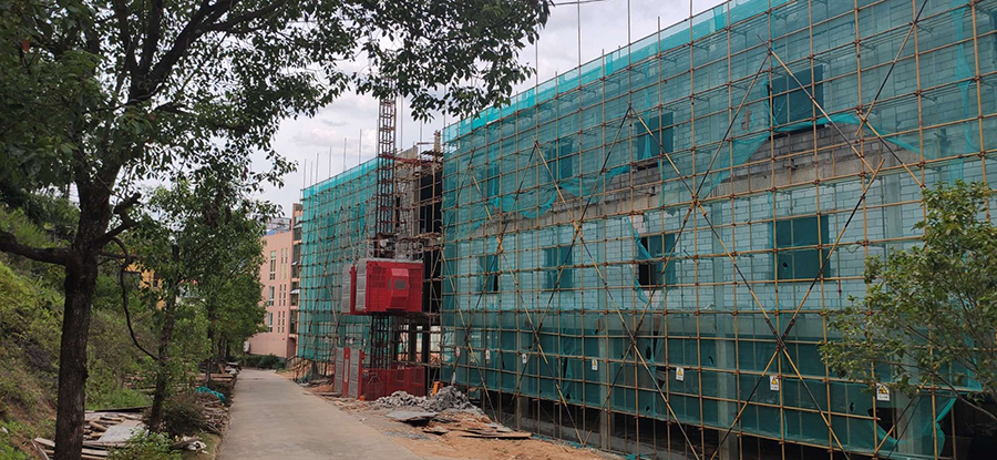 流金八月，虹润公司项目建设如火如荼，产销两旺