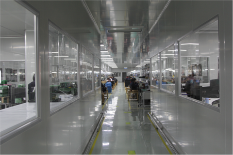 民营企业如何敢于担当勇于创新突破？请看一一  疾风劲草识虹润