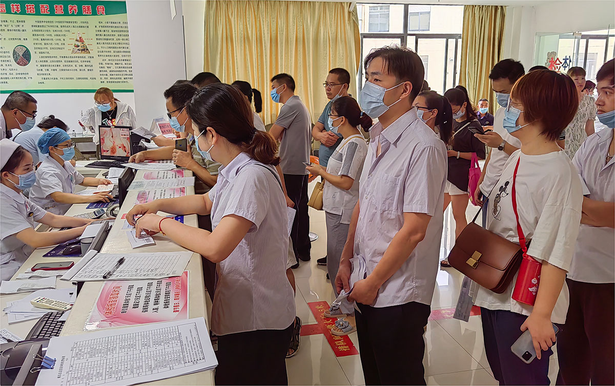 虹润关爱员工健康 体检温暖人心