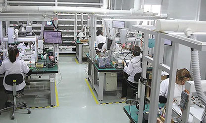 龙年春来早 虹润写新篇